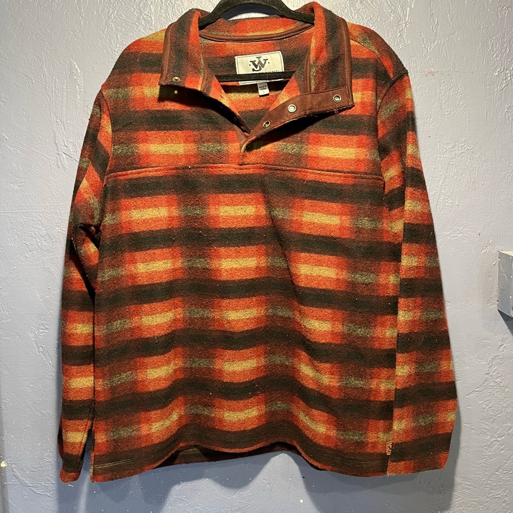 John Wayne pullover